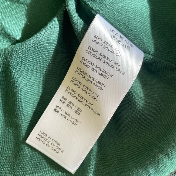 Urban Outfitters women’s size small green floral a-line button front mini skirt - Picture 8 of 8